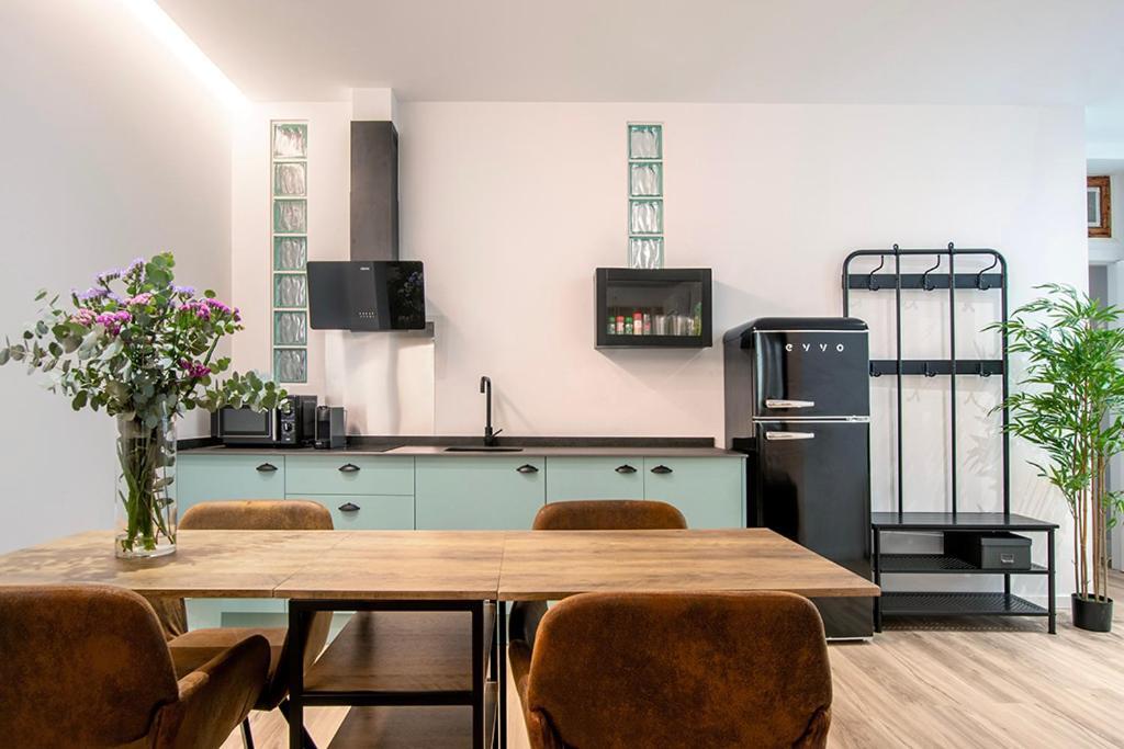 Studio Office Reina 7 Valencia Luaran gambar